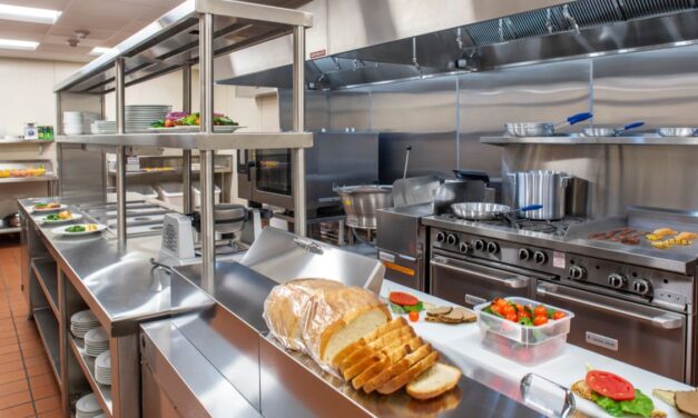 How hospital kitchen equipment powers healthcare foodservice efficiency