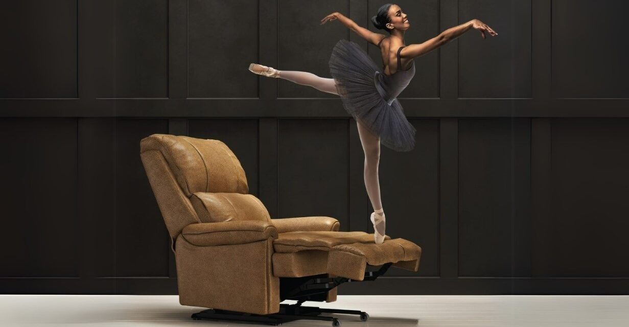 Prevent recliner tipping in Senior Living: Discover the SteadyTech™ anti-tip device from Maxwell Thomas®